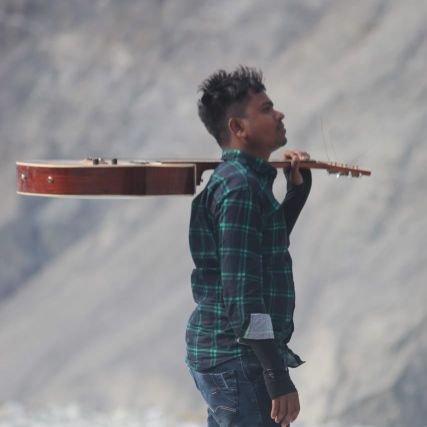 EmanuelThakur's profile picture. 