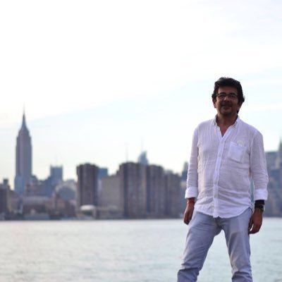 juanmrb's profile picture. Enfermero. Hospital Puerta del Mar.                      Bioética y rock&roll 🎸🎸🎶🎶🎤🎺