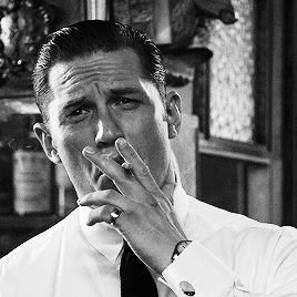 This page is dedicated to men who smoke, dangling cigarettes from their lips or holding them with pride, exuding masculinity and a striking sex appeal.. 🔥🚬