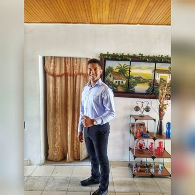 Estudiante De ingenieria Civil, Universidad De La Salle
 Valledupar, Cesar.

Atletico Junior De Barranquilla