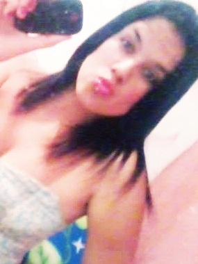Em um caminho sem rumo vou levando a vida. ! :*
