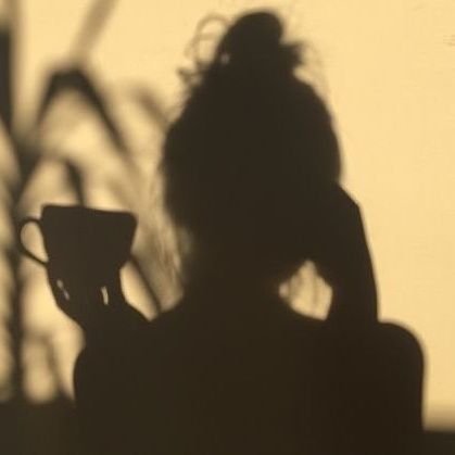 irerueoll's profile picture. Mi plan es bailar hasta que todo se solucione