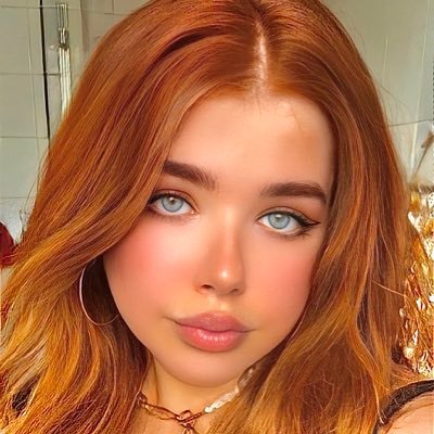 chloeannspinola's profile picture. Snapchat: chloe3431 Instagram : chloespinolaa Facebook : Chloe Spinola