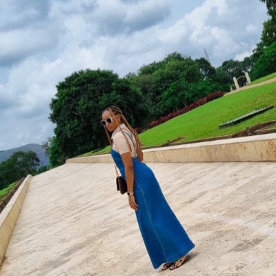 Uzomaa__'s profile picture. 🦋