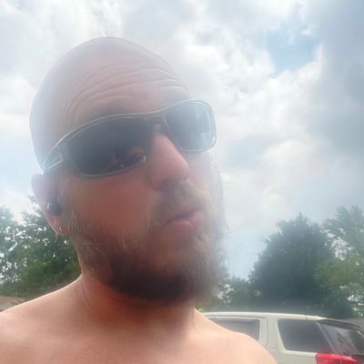 Obsezzed4Truth's profile picture. The world is a stage...