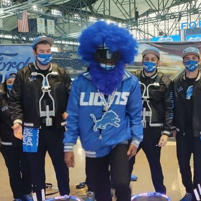 Die Hard Detroit Lions Fan!!! 
DJ, Producer, Host, Writer, Director, On Air Personality, Public Speaker, Voice Over Specialist!