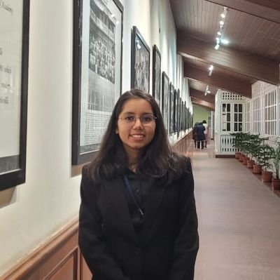 IAS'21, MP cadre. Past: Indian Economic Service, Econ grad @LSRDU . Views expressed are personal.