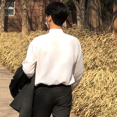 lookapit's profile picture. 02/178/75