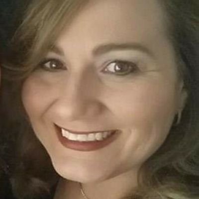 CreativeDimens7's profile picture. lover of fine wine, roaring fires and soft jazz ❤