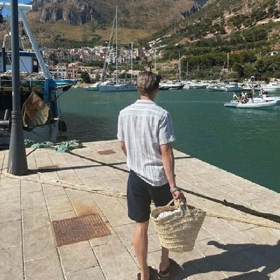 miketoptap22's profile picture. Yu