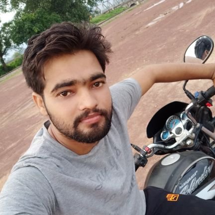 युवा नेता, सामाजिक कार्यकर्ता, क्रिकेट प्रेमी
(Civil engineer AKS University Satna M.P)