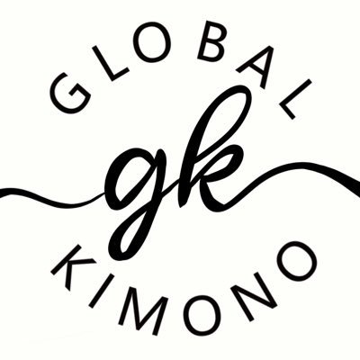 Spreading Japanese Kimono culture to the world!
We are currently implementing a project to develop fashion kimonos that are easy for anyone to wear in 1 minute.