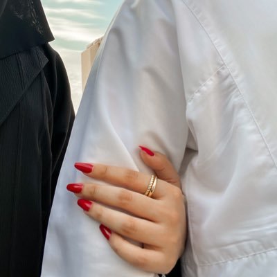 أخصائية تمريض 👩🏻⚕️ | عاشقة للحياة والقهوة ☕️ | شغوفة بالعلم والمعرفة 📚 | أؤمن بأن الإلهام هو بداية كل إنجاز ✨