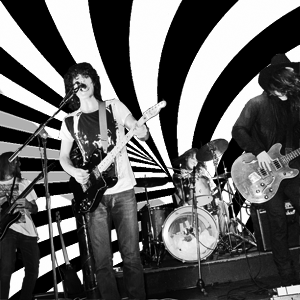 An independent garage-rock band from London. Fuzzy vintage riffs, psychedelia and the occasional beard.
http://t.co/fB8MG22R
