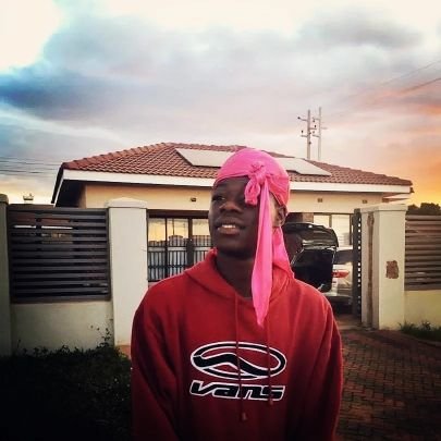 lifeoftakudzwa_'s profile picture. l'm gonna live a mark that Teekay was here,so if you and ur niggas tryna hate you gonna help in making me famous 😌🌱🌴