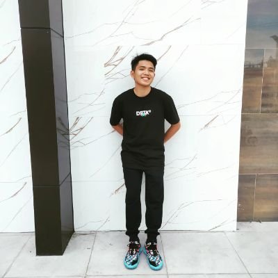 ArbiDenyel's profile picture. Forgiven.
