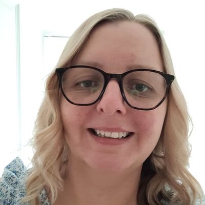 alanawalton's profile picture. 