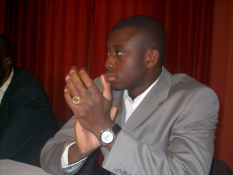 Je suis Mey Gnassingbé avant tout amoureux de mon pays et de ses habitants. J'oeuvre pour le bien des Togolais.