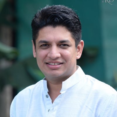 Social - Political Activist | Entrepreneur | Attended @Kennedy_School | महाराष्ट्राला महान राष्ट्र म्हणून बघू इच्छिणारा एक युवक.  Jaihind / जयहिंद