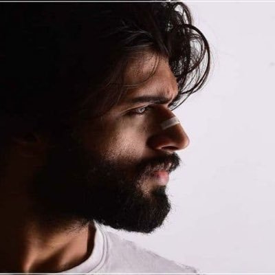 rashed202043's profile picture. كن لنفسك كل شي ؛ فالجميع حكاية عابرة وتنتهي 😔