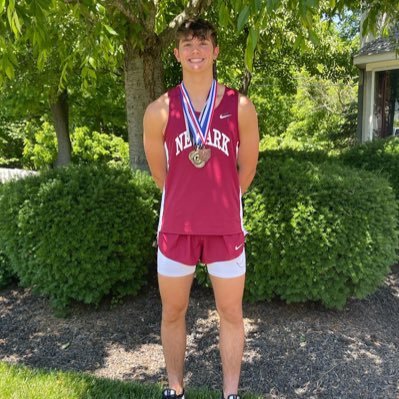 Newark High School 2024, 6’1 175, 3.9gpa, Basketball, XC, Track(400m, 800m, 1600m) insta: @ethan_stare05