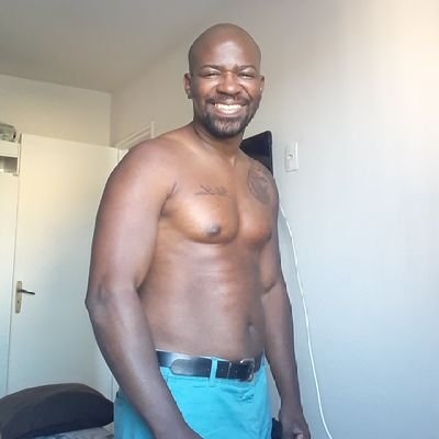 FabioGo25870793's profile picture. amante da poesia e literatura.