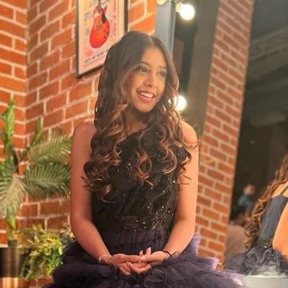 here for Niti Taylor 🌹🌹