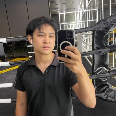 QMofAii's profile picture. 🐶