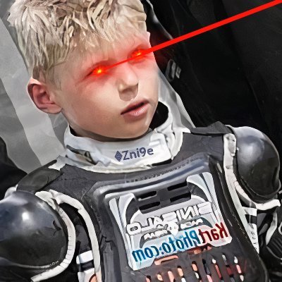 Max Verstappen fan account. Replica racing suit piece enthusiast. A believer of Hannah Schmitz's supremacy. 

(Investing heavily on Colapinto & Barnard stocks)