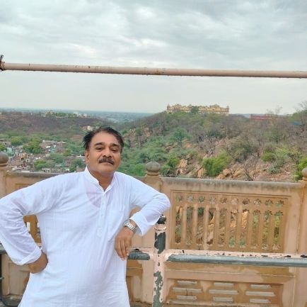 Sharm85948832Pc's profile picture. अखिल भारत हिन्दू महासभा 
राष्ट्रीय उपाध्यक्ष 
विश्व सनातन संघ 
पूर्व  राष्ट्रीय  महासचिव