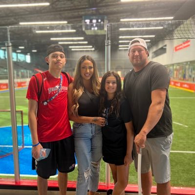 maeghen_87's profile picture. 