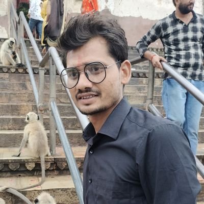 Mr07240767's profile picture. सिर्फ उतना ही विनम्र बनो जितना जरुरी हो..
बेवजह विनम्रता दूसरों के अहम को बढ़ावा देती है..!!

भारतीय नागरिक,🇳🇪⛳भारतीय जनता पार्टी