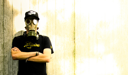 RickZonderTwit's profile picture. loving metal, core music and dubstep..... i make music.... click my link..... tell me if you like it....