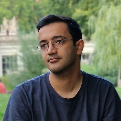 gunter_ir's profile picture. خیره به دوردست. 
کیر تو آخوند.