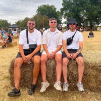 Sam (@sagreen_) 's Twitter Profile