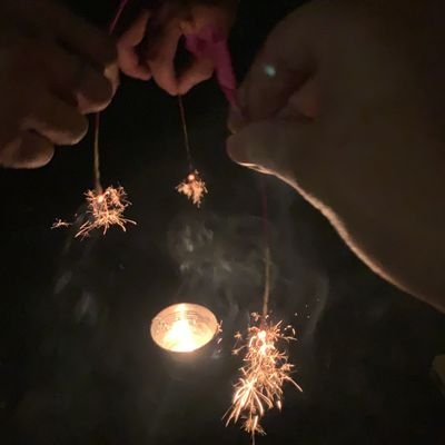 基本見る専
趣味
CODM、アニメ、第5人格、アウトドアスポーツ。
第5人格疎遠中。元白黒S、蜘蛛S、炭鉱A
いまは、CODMに夢中。
HS2126→元56位。