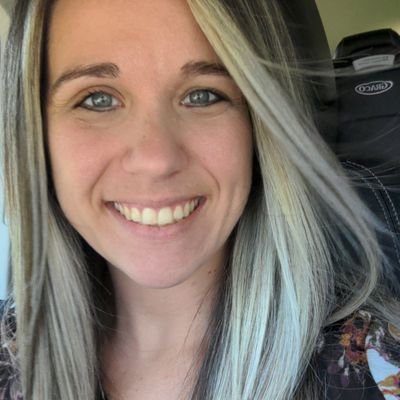Boy mom of 3. RCHS Dual Credit & Math Teacher. Powerlifting Coach.