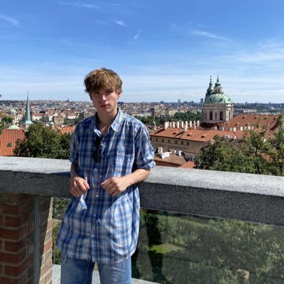 HarryWa29608527's profile picture. 18 UK