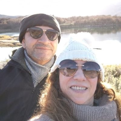 Esposo de una guerrera y justiciera. Creo en un hecho más q en un relato. Convencido q la suerte es virtud de los mediocres y la obsecuencia de lo inútiles!🇦🇷