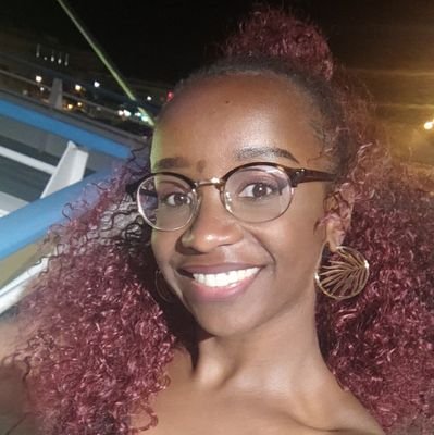 IresistyLuv's profile picture. Chrétienne. 
32ans. 
Banlieue parisienne.