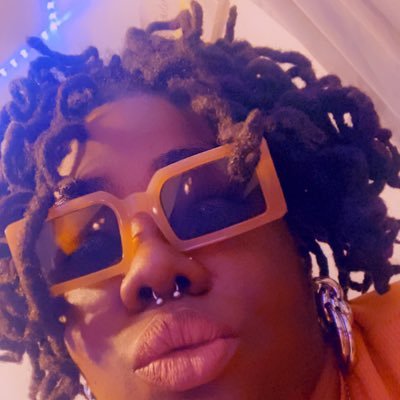 RUD3_B33's profile picture. ✊🏾✊🏾✊🏾✊🏾❤️🏳️‍🌈 #BLM #BEYHIVE #aLovHer