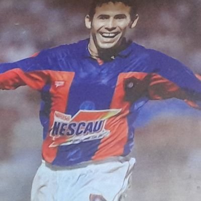 DiosAlMando🙏
 Ex futbolista..CCP y de la Selección Paraguaya..goleador histórico del más popular..
Técnico Superior en Fútbol..
En vos confío 🙏🙌🇵🇾