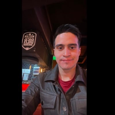 GD_Danilo's profile picture. Abogado. Trips.