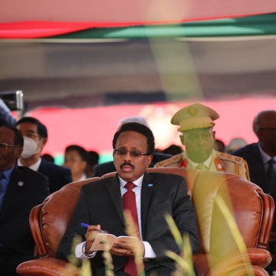 Abdirahman___21's profile picture. Always leave this world a bit better than you found it, and if you can’t do great things, do small things in a great way.