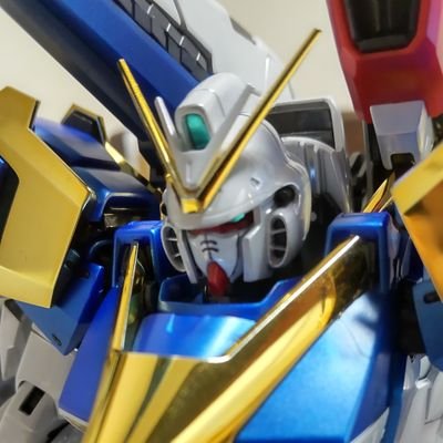 ガンダム、ロボットアニメ、特撮ヒーローをこよなく愛する娘２児の父親です。
ガンプラ好きで下手ですがどうぞ生温かい目で見て下さい😂
無言フォロー失礼します、逆もOKです🙏
心無い発言をして人を傷付ける人はブロック対象です、又擁護する人はフォロワーであってもブロックします。