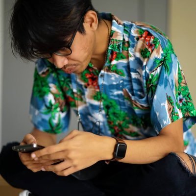 ilham_at0m's profile picture. work less, earn more