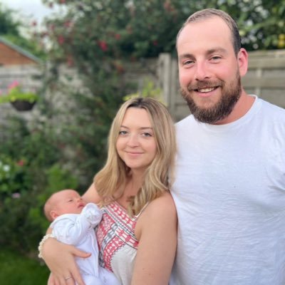 👰‍♀️Proud wife to @RGratwick_92 and mama to Winnie 👶🏼. Blogger. NHS Charity Manager at SCFT @rosie_gratwick.