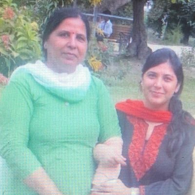 Jekyll😇 & Hyde😈 ! Doctor Pathologist!!! AGNOSTIC ✋ VAGABOND,SKEPTIC “Jammu meri Jaan,Kashmir ❤ This too shall pass 💖 परिवर्तन संसार का नियम है 🙏🏽