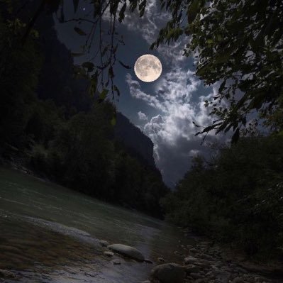 Edemkay5's profile picture. United fan,self love 💕💎🌎