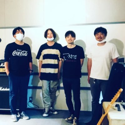 雪深い長野でひっそりと生息してますmorningtablewareです。よくmtwと呼ばれます。なんだかんだ20年選手となってしまいましたが、細く長くをモットーに、日々感じたことを音に表現し続け、枯れていけたらなぁと思います。p.s.冬になると冬眠します(メンバー仕事の関係上)笑
